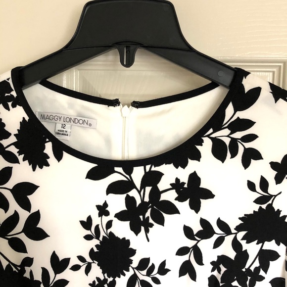 Maggy London printed midi dress with 3/4 sleeves - Picture 2 of 6